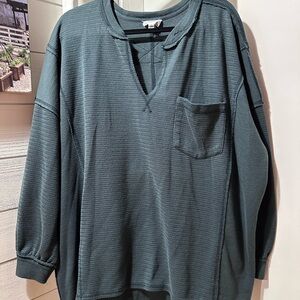 Blu Pepper Deep Green Sweatshirt